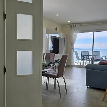 La Perla Playa Principe Apartment